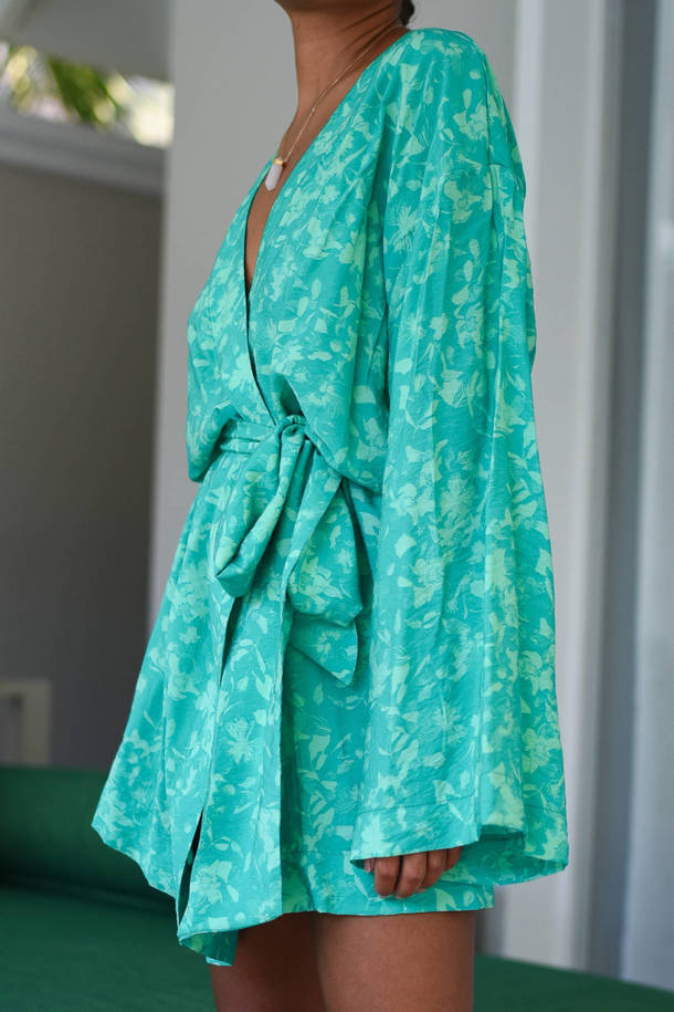 Šaty Kimono Green Flowers 