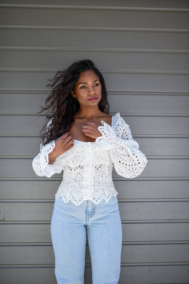 Top Roseline White Lace